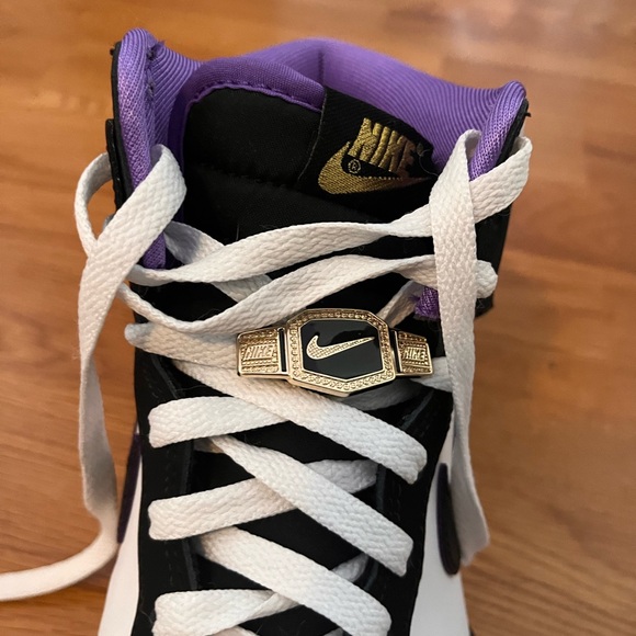 Brand new Nike Dunks Size 9 Women’s (7.5m) - Picture 3 of 5